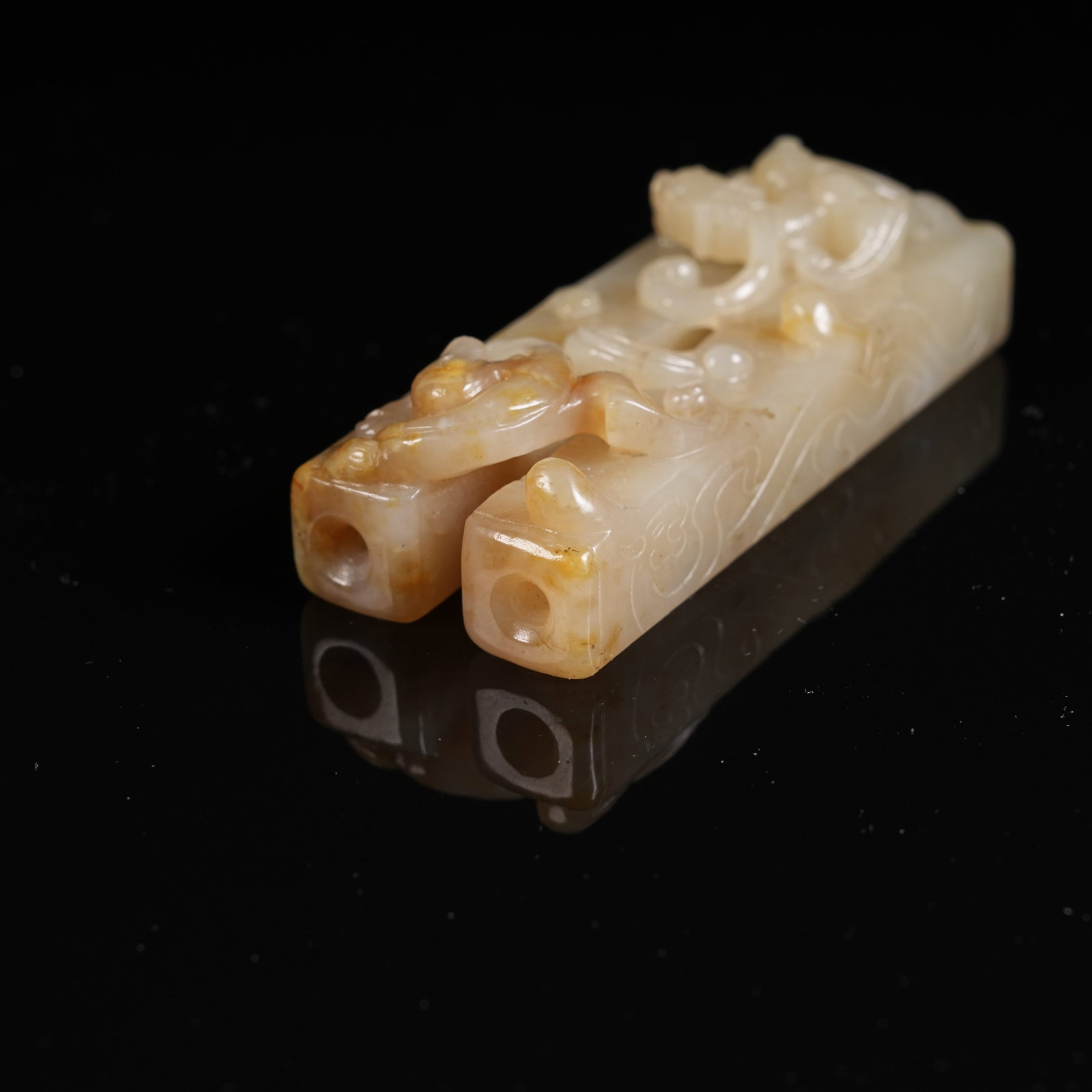 A ANCIENT JADE CHILONG PATTERN CYLINDRICAL BEAD - 4