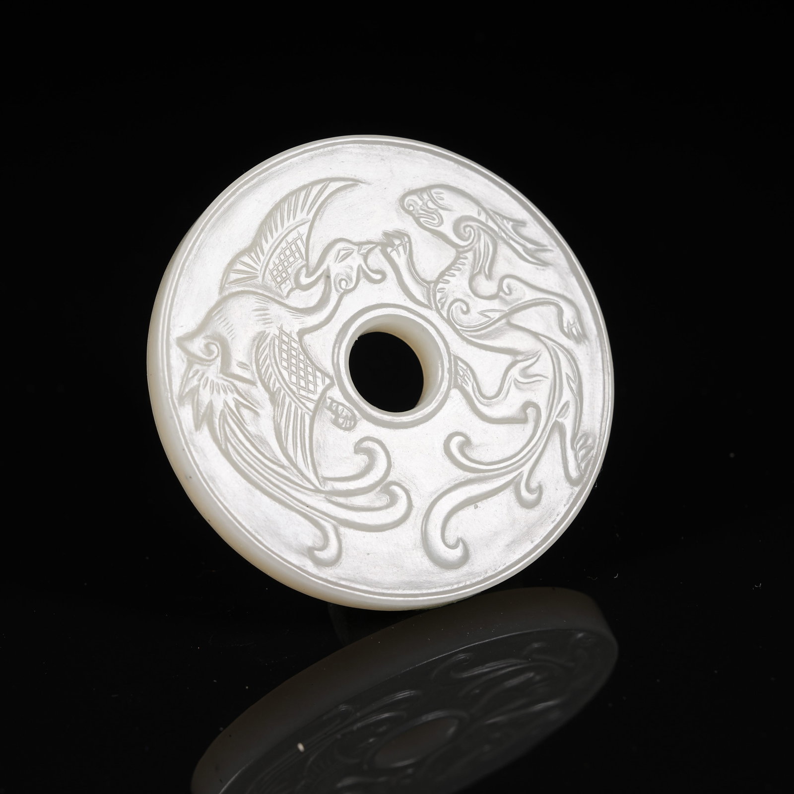 A HETIAN JADE DRAGON AND PHOENIX BI DISC (1 of 9)