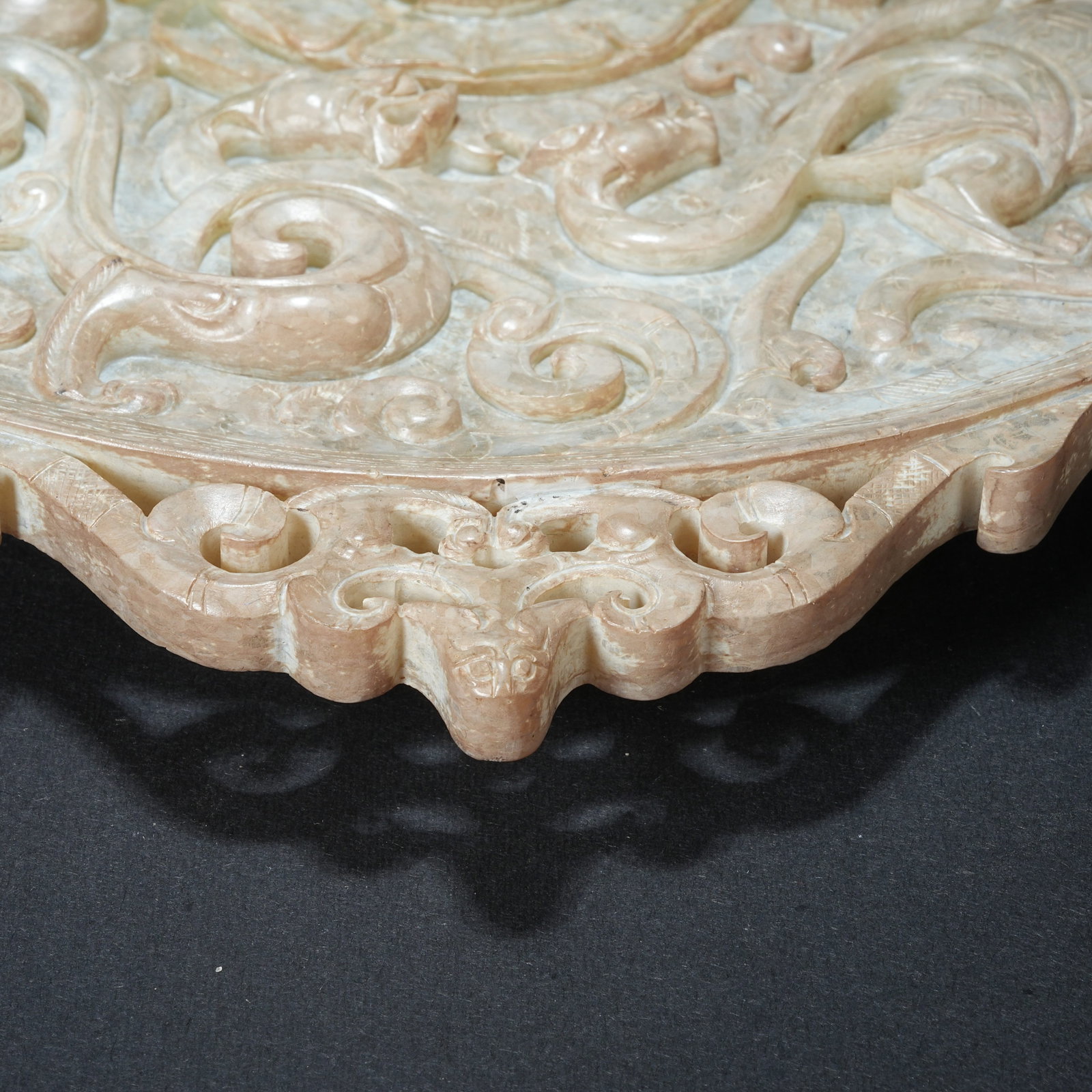 A ANCIENT JADE MIRROR WITH FOUR DIVINE BEASTS PATTERN - 8