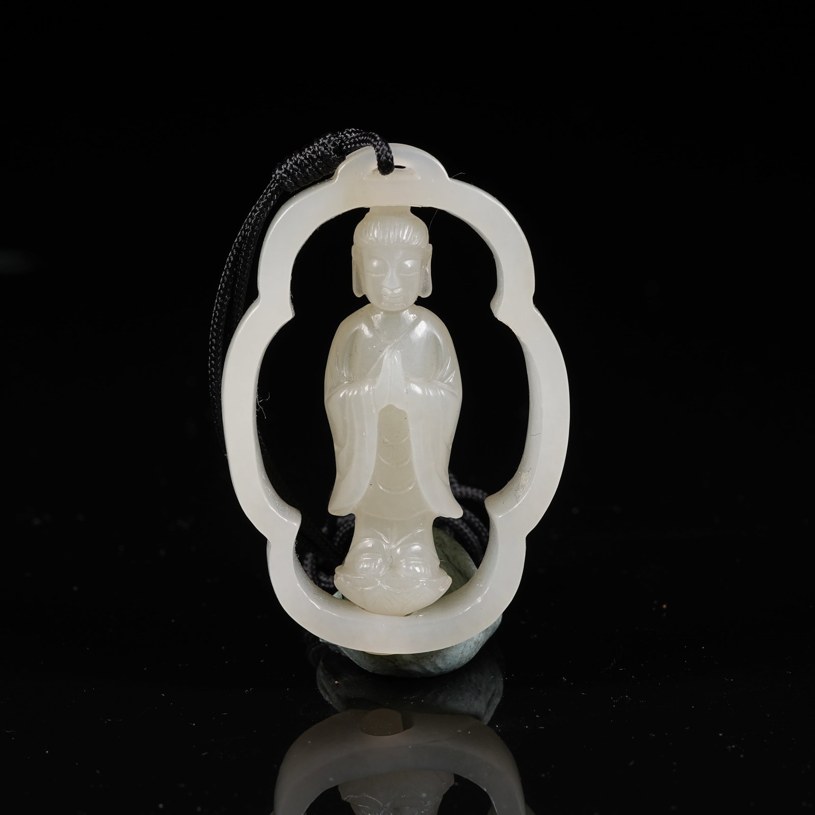 A HETIAN JADE ROTARY CORE BUDDHA PENDANT (1 of 8)