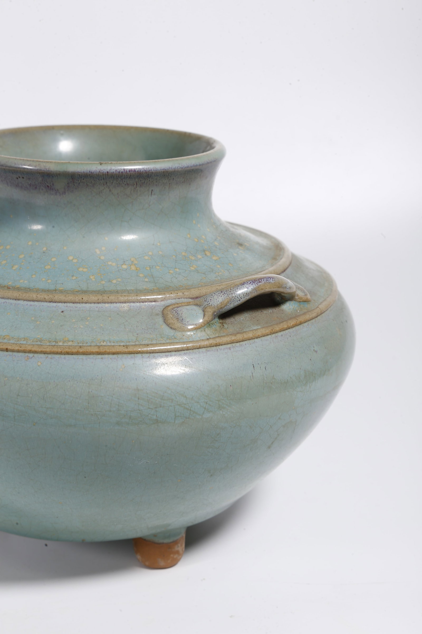 A JUN KILN DOUBLE-HANDLED JAR - 7