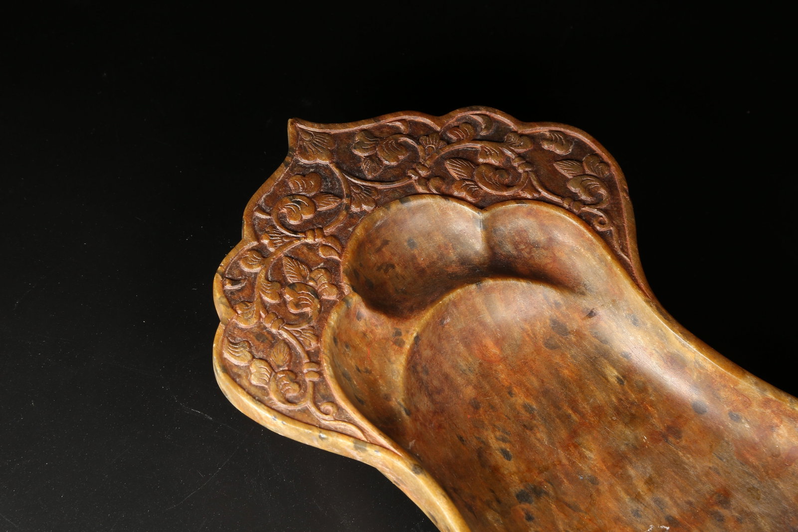 A LEOPARD STONE INKSTONE - 2