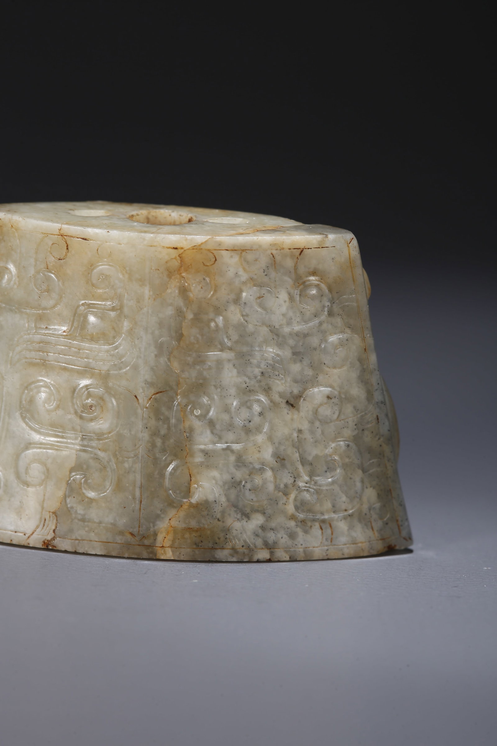 A HETIAN JADE PENDANT CARVED WITH DRAGON PATTERN - 6