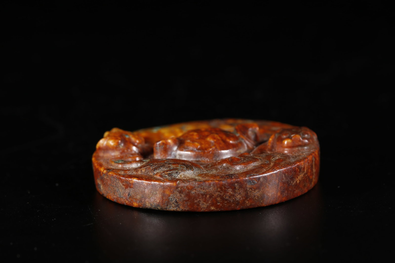 A ANCIENT JADE LION-PATTERNED SWORD POMMEL - 7