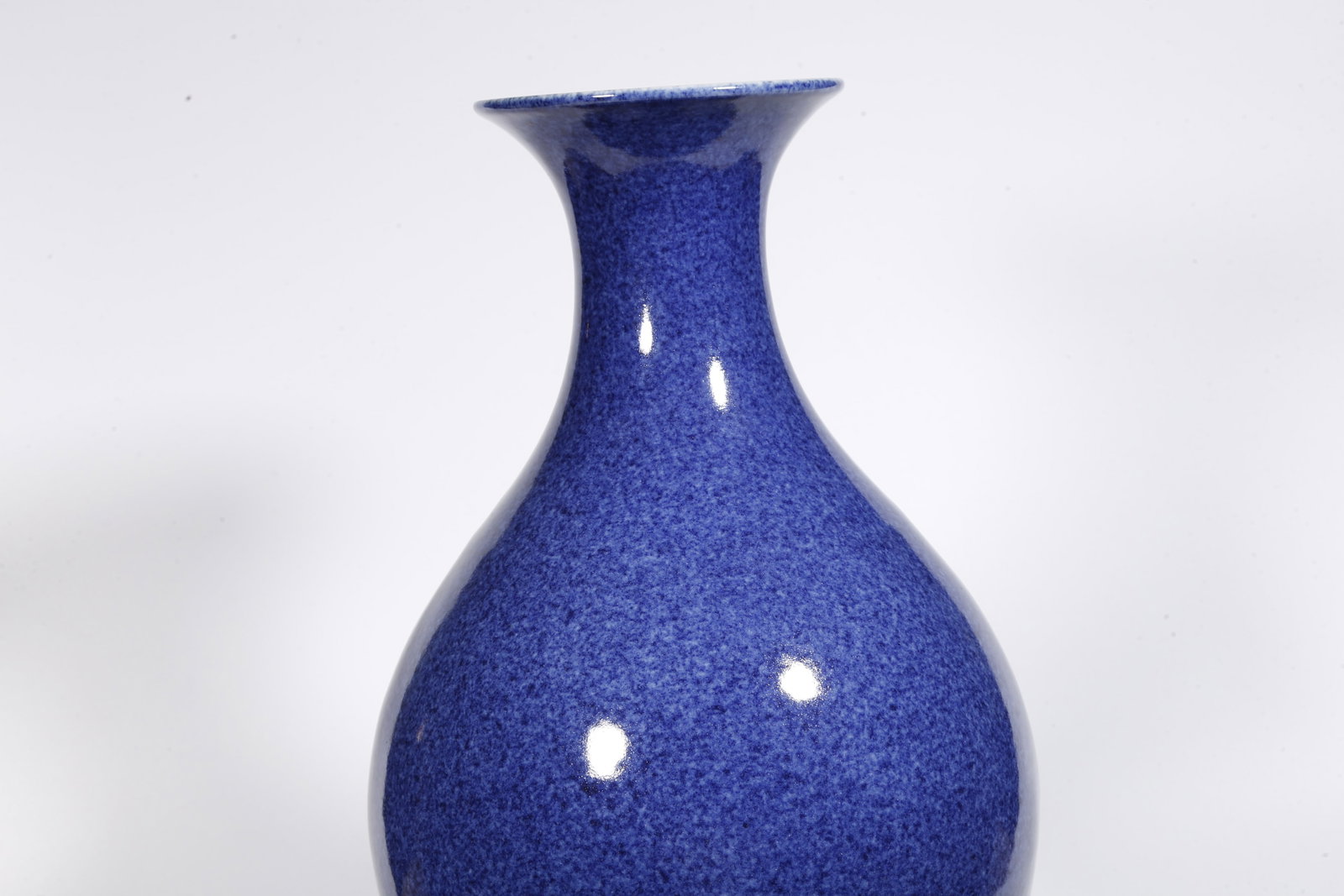 A SPLASHED BLUE GLAZE OLIVE VASE - 7