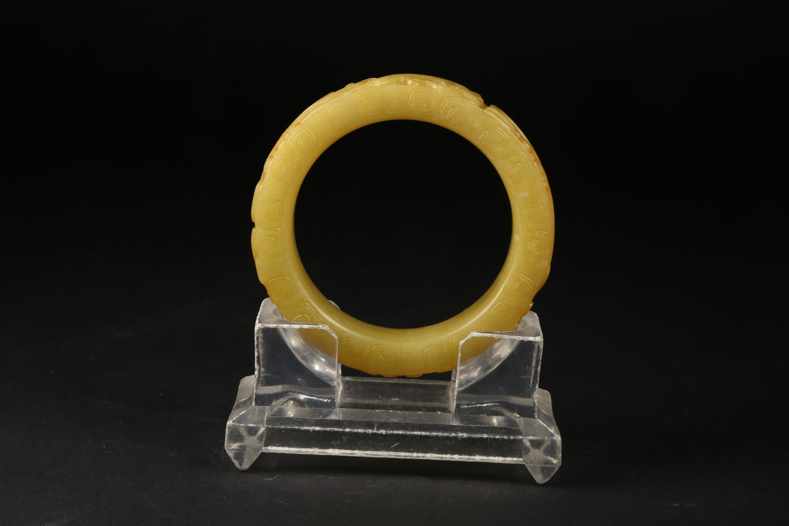 A ARCHAIC JADE PHOENIX-PATTERN BRACELET - 4