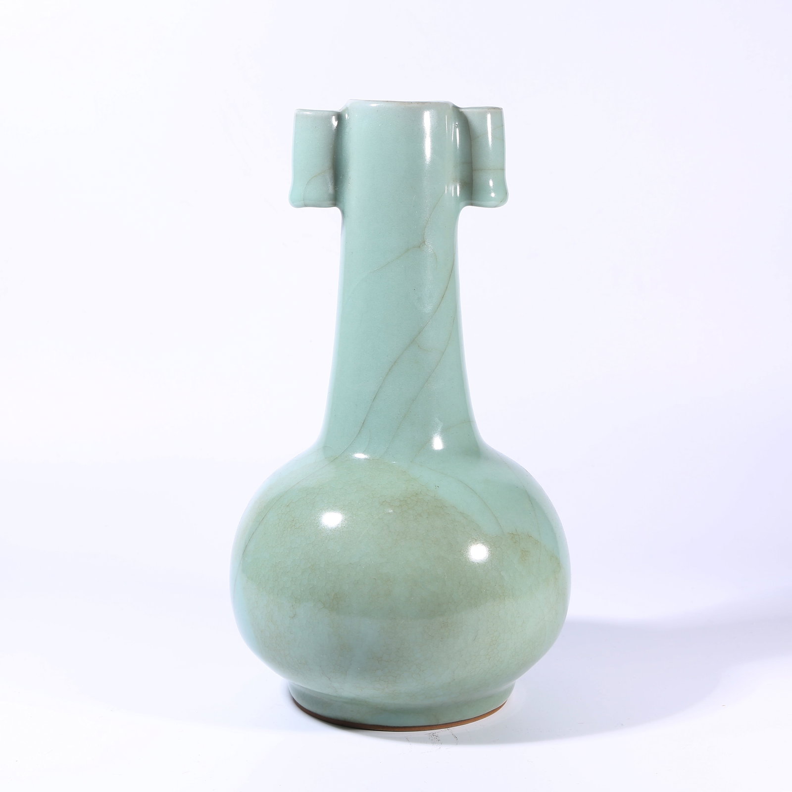 A LONGQUAN KILN LUG-HANDLED VASE: Longquan kiln lug-handled vase