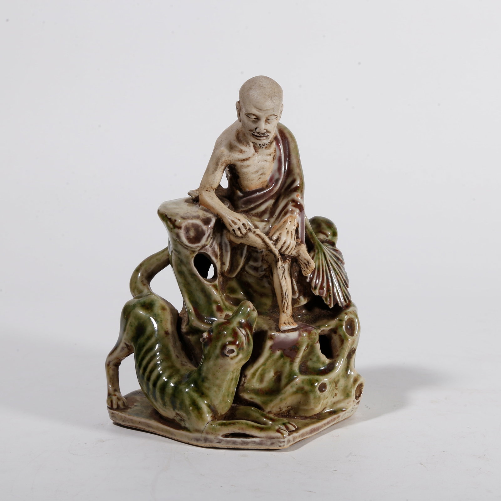 A ANCIENT KILN ARHAT STATUE: Ancient Kiln Arhat Statue