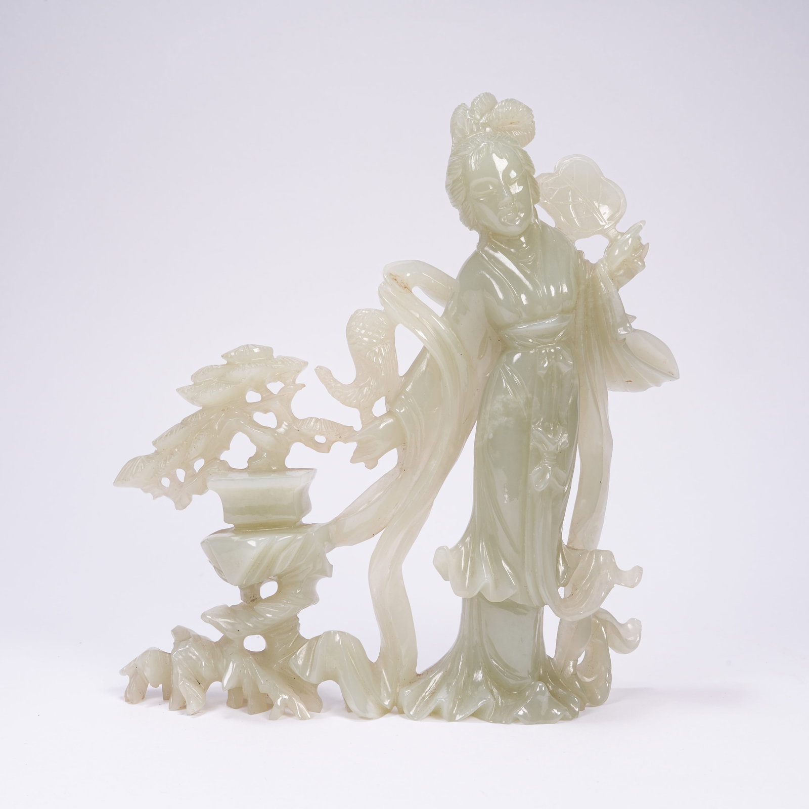 A NEPHRITE STANDING BEAUTY FIGURINE: Nephrite Standing Beauty Figurine
