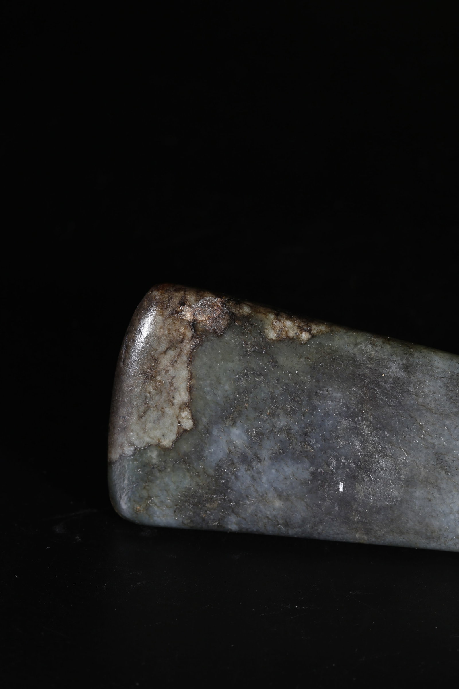 A ANCIENT JADE AXE - 2