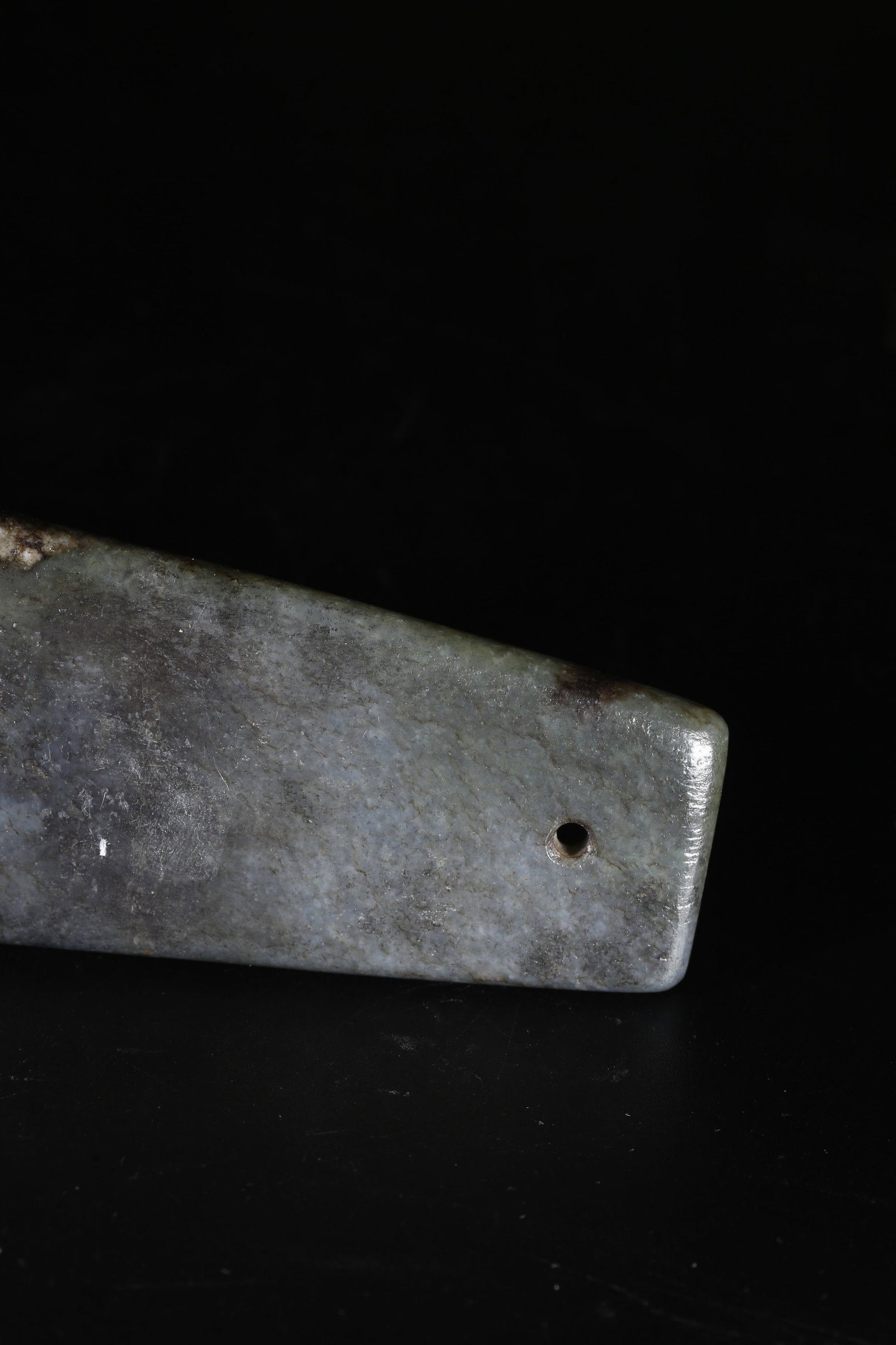 A ANCIENT JADE AXE - 3
