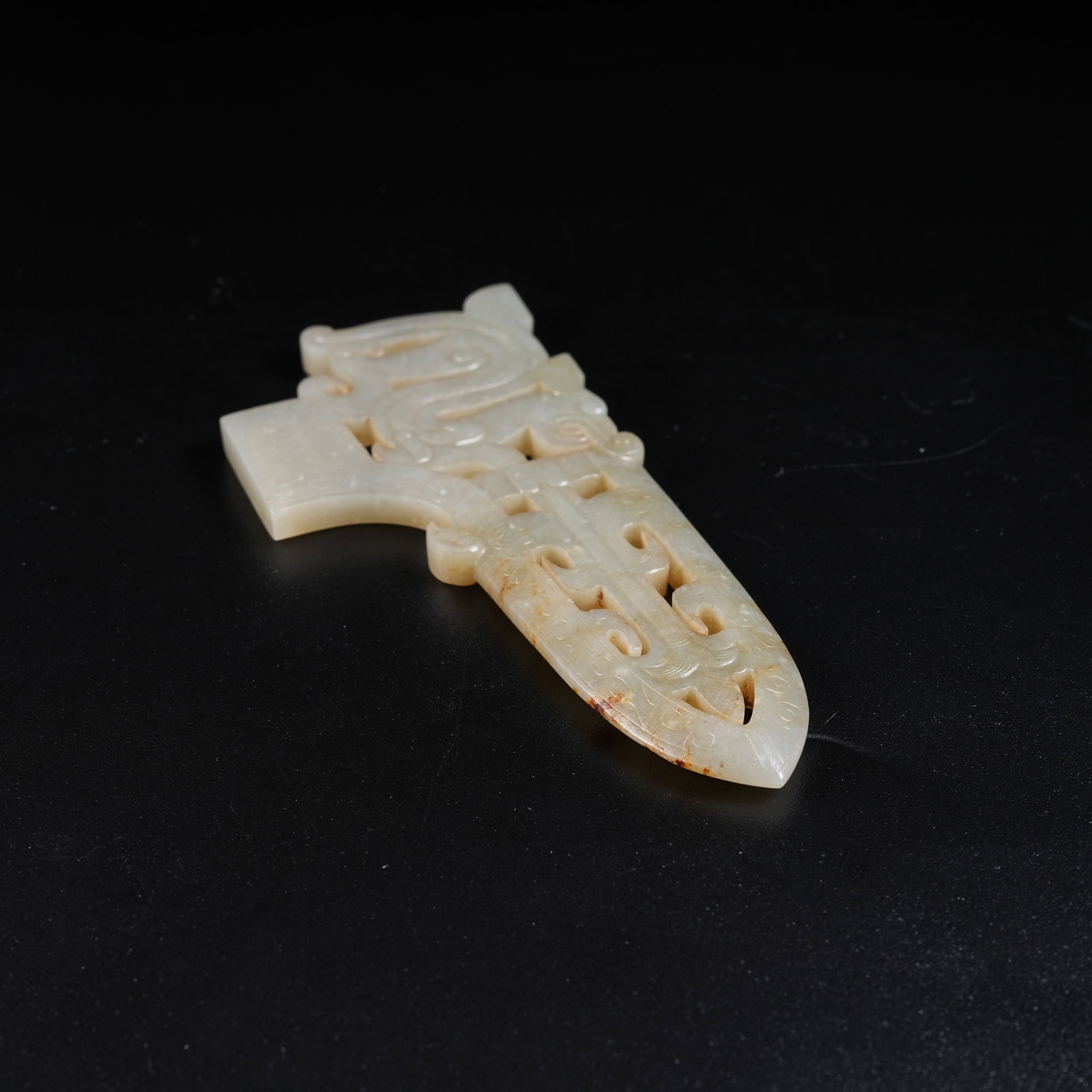 A ANCIENT JADE GE DAGGER WITH DRAGON PATTERNS - 6