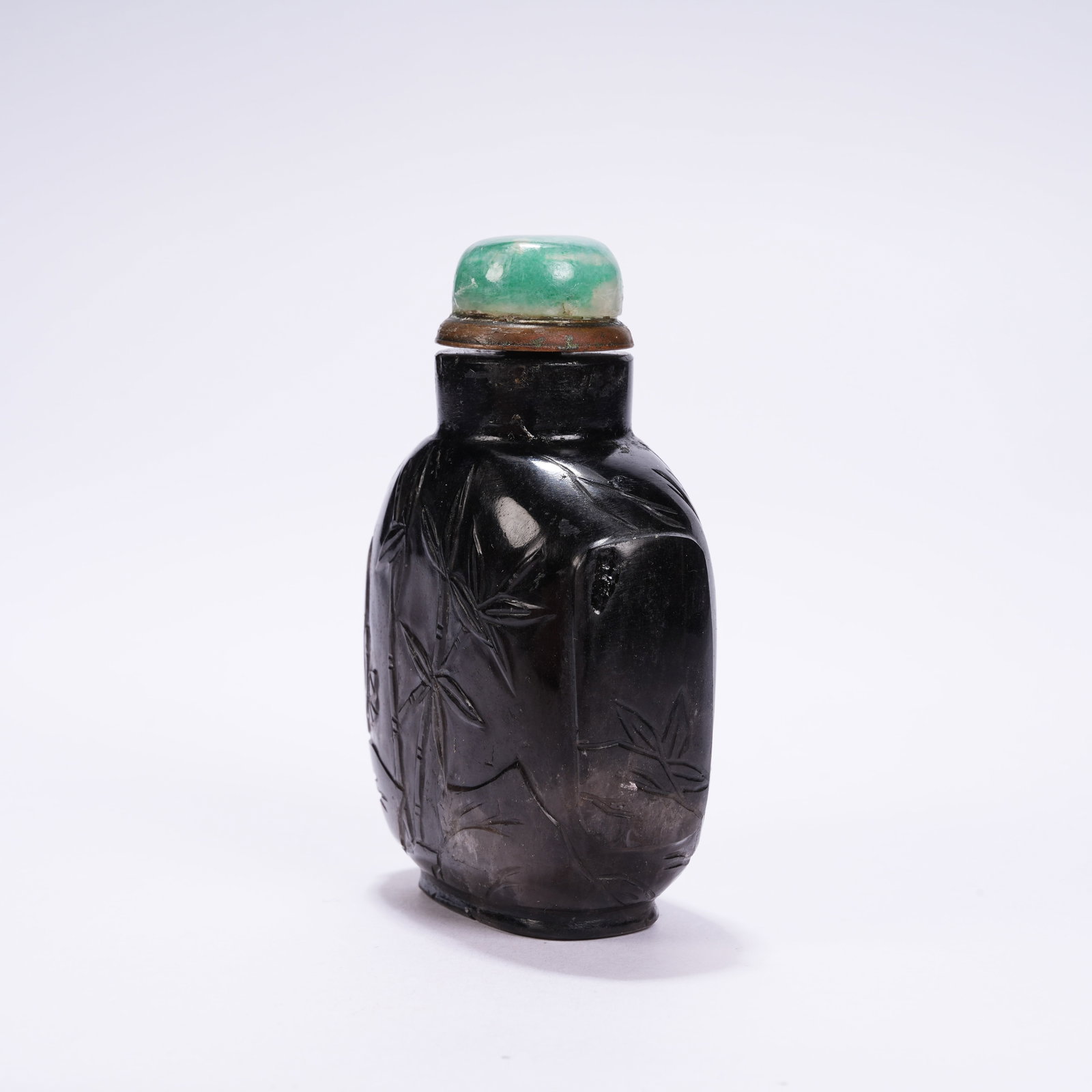 A CRYSTAL FIGURE PATTERN SNUFF BOTTLE - 3