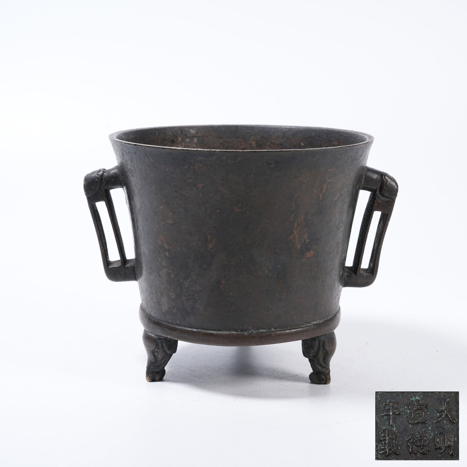 A BRONZE RITUAL CUP CENSER: Bronze Ritual Cup Censer