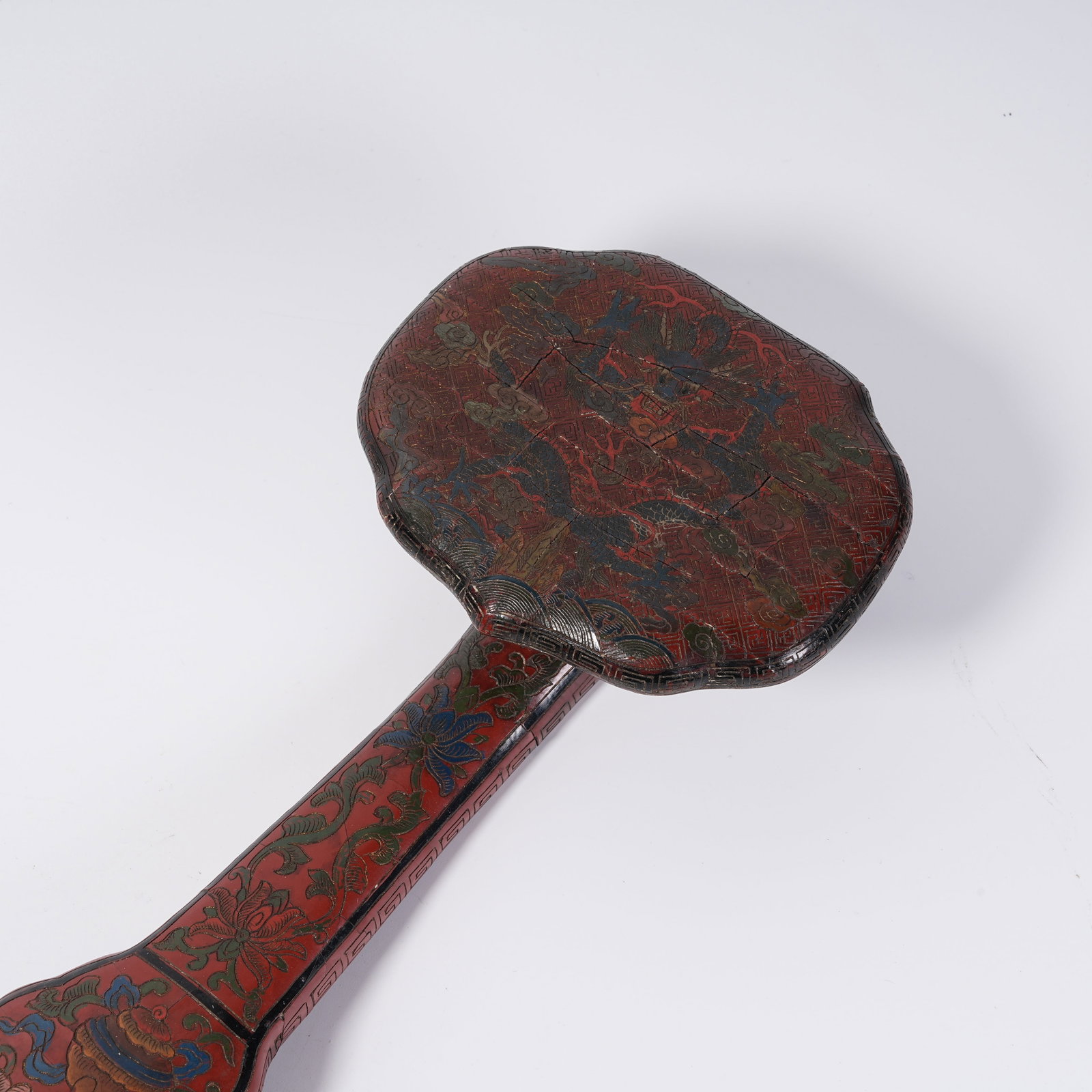 A COLORED LACQUER RUYI SCEPTER WITH DRAGON PATTERN - 2
