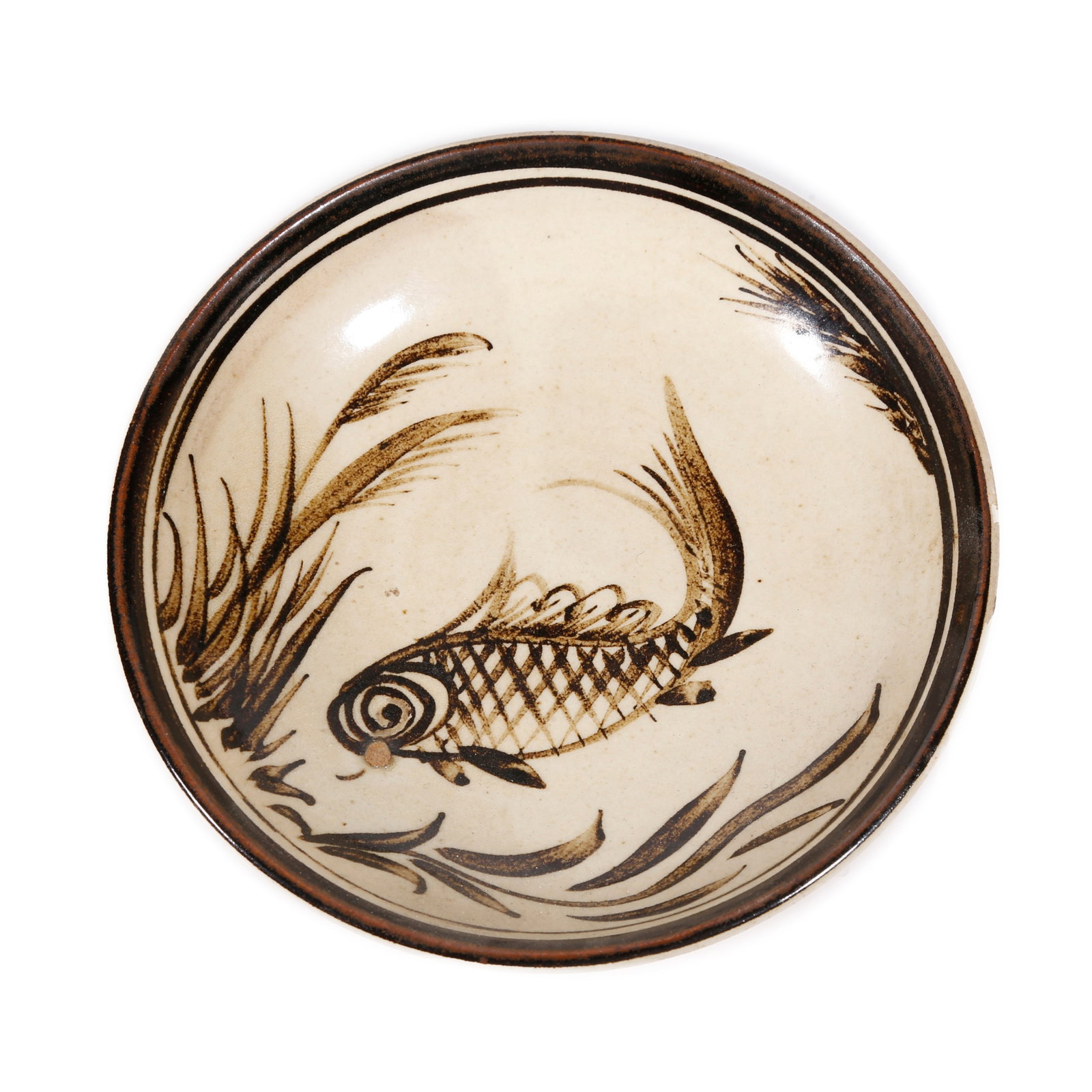 WHITE GROUND PLATE PAINTED WITH FISH AND ALGAE IN BROWN PIGMENT, CIZHOU KILN, SONG DYNASTY (1 of 9)