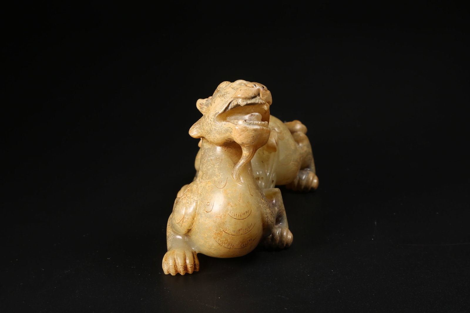 JADE PIXIE AUSPICIOUS BEAST, HAN DYNASTY - 2