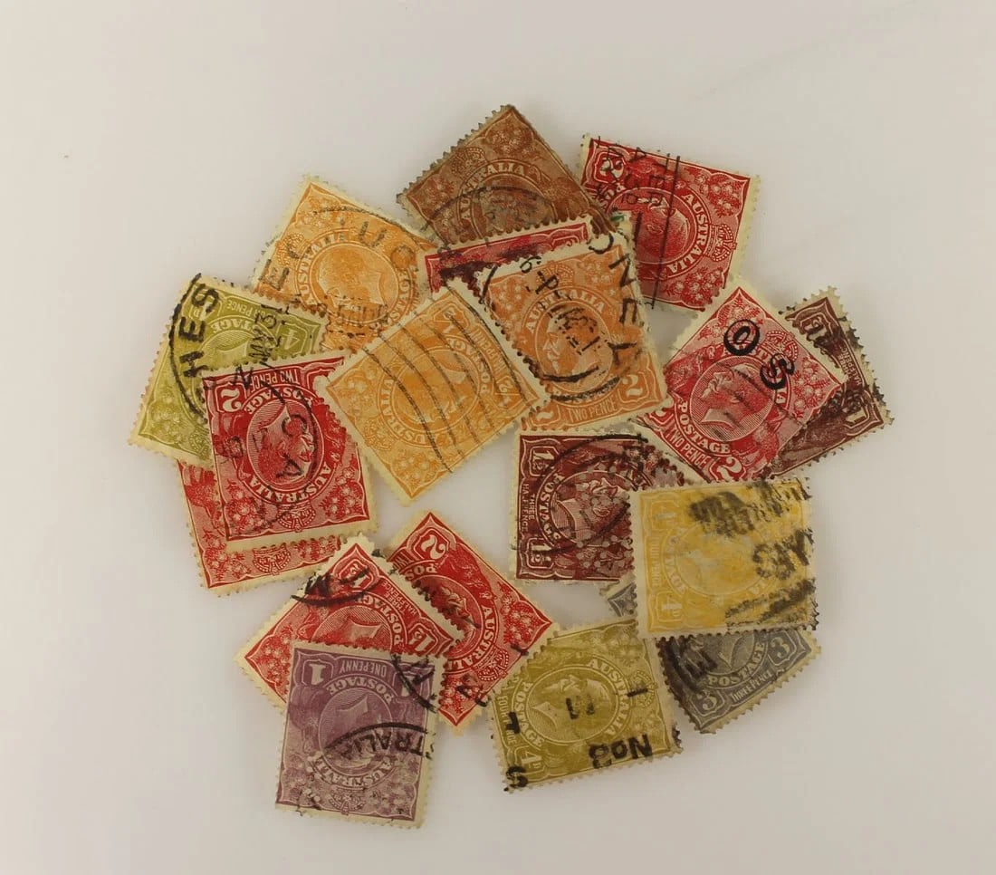 AUSTRALIA 1931 - 36 MIXED LOT OF KGV ISSUES, USED (20 STAMPS): Australia 1931 - 36 Mixed lot of KGV issues, Used (20 stamps)
