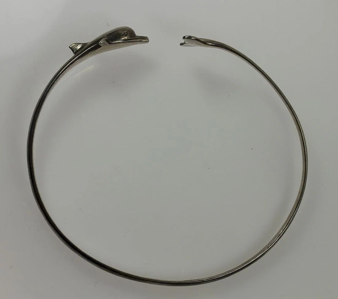 OPEN-ENDED DOLPHIN BANGLE IN STERLING (925) SILVER: Open-ended Dolphin Bangle in Sterling (925) Silver
