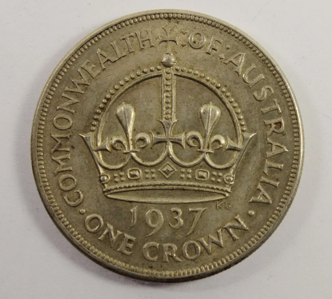 AUSTRALIA 1937 CROWN, ABOUT UNCIRCULATED (1 of 2)