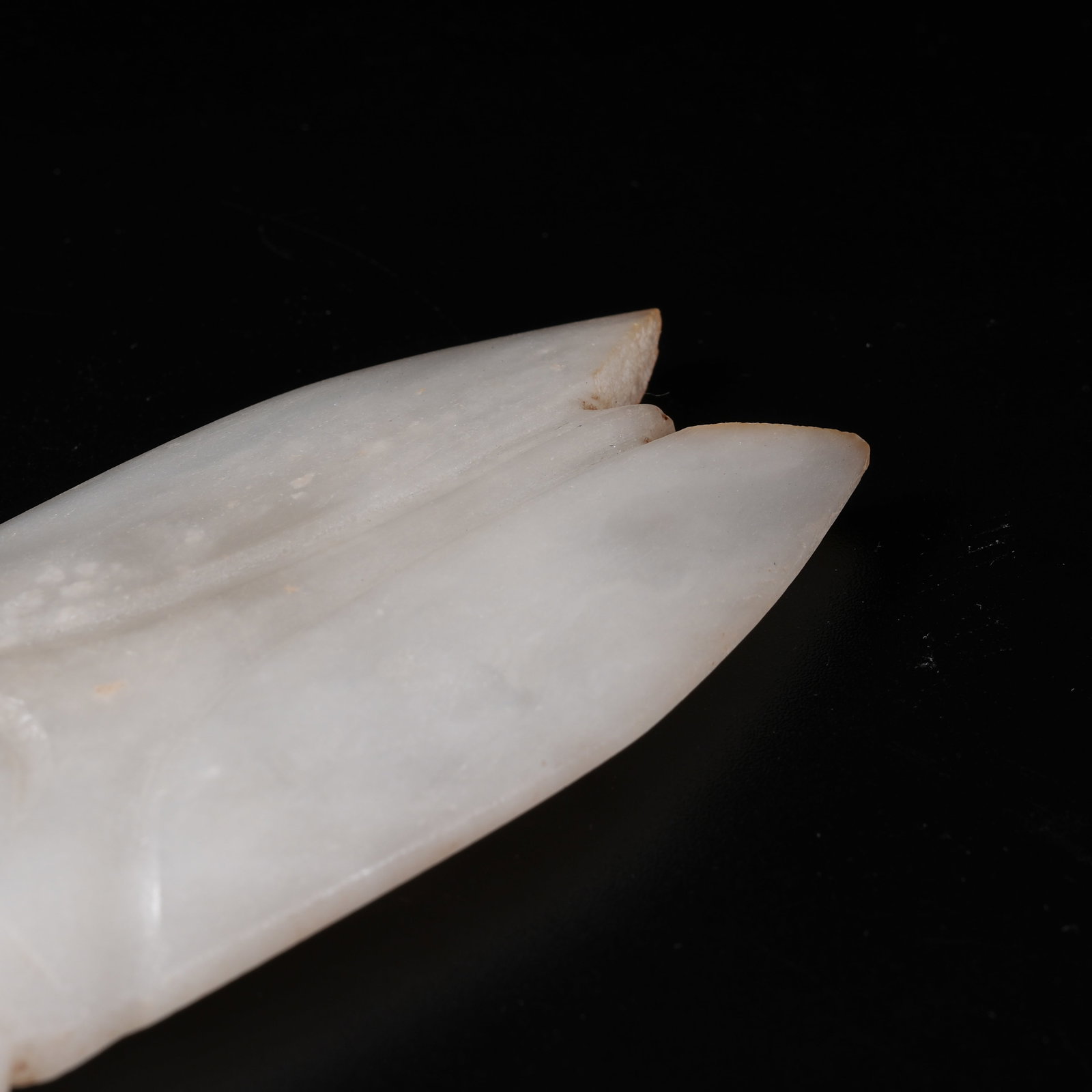 A HETIAN JADE CICADA - 3