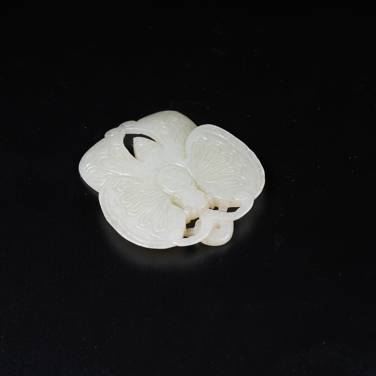 A HETIAN JADE BUTTERFLY PENDANT: Hetian Jade Butterfly Pendant