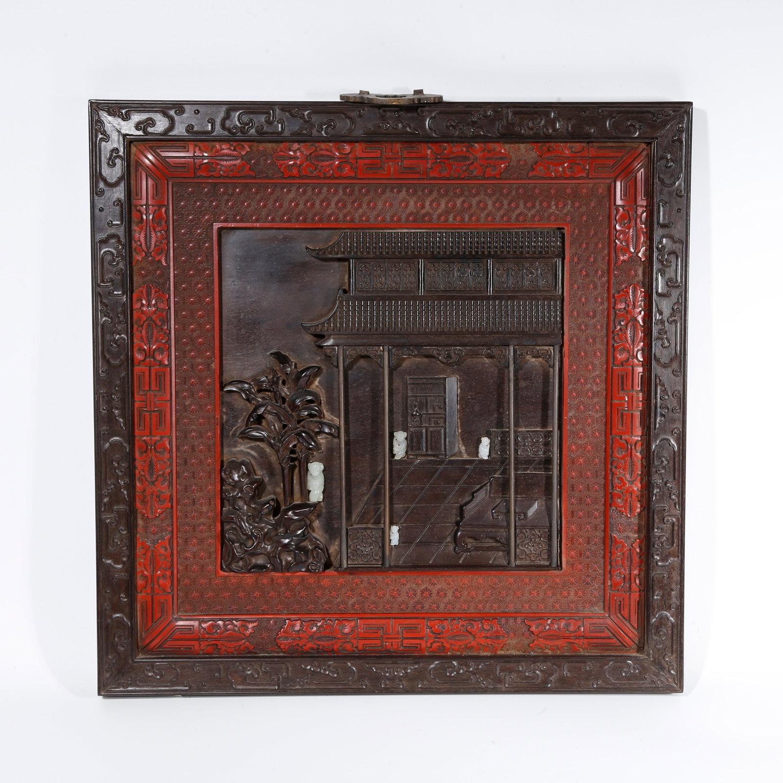 A RED SANDALWOOD CARVED HANGING SCREEN WITH FIGURE STORY PATTERN (1 of 10)