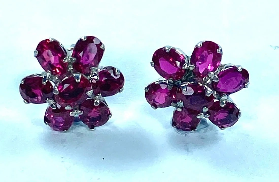 STERLING (925) SILVER RED CZ STUD EARRINGS (PAIR) (1 of 2)