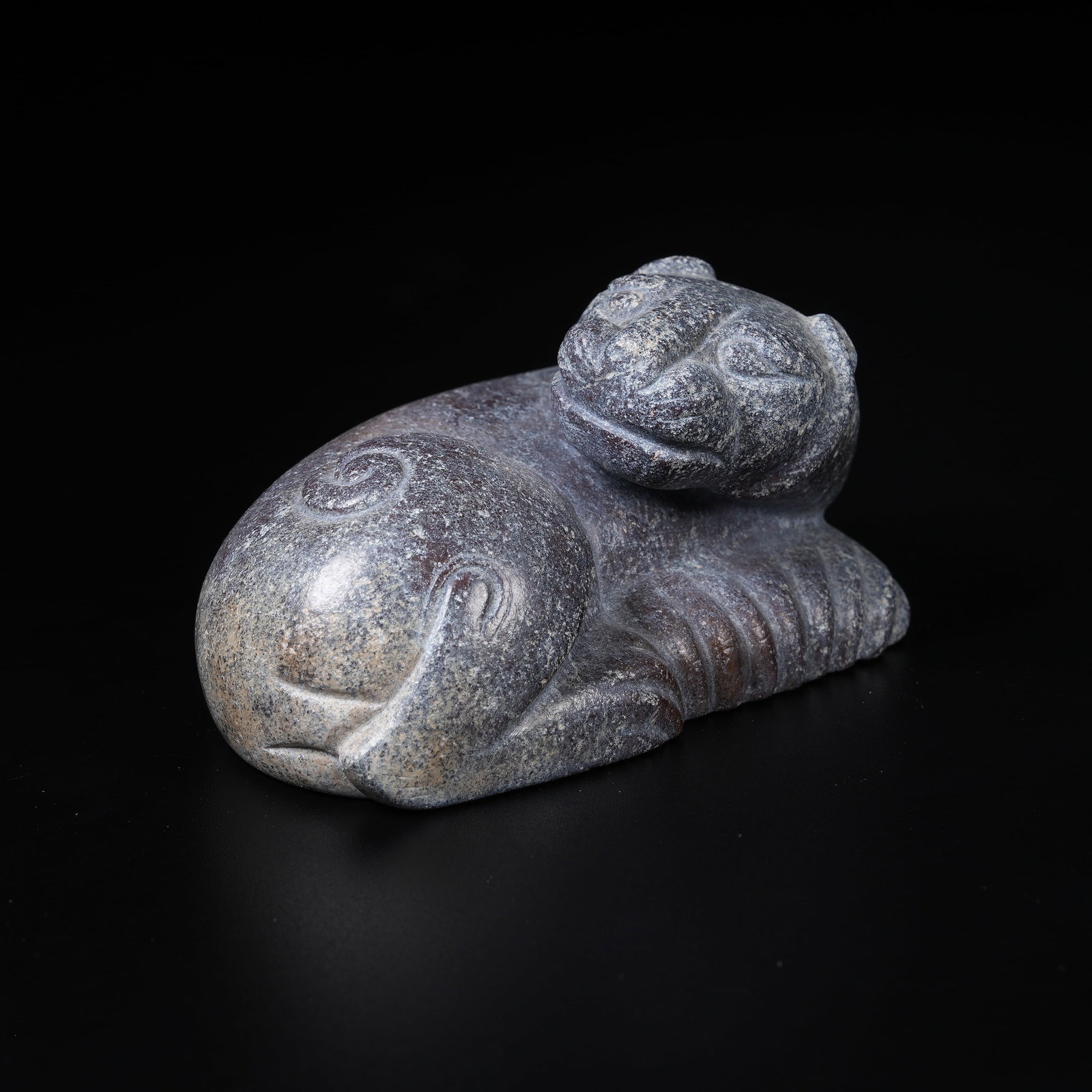 A ANCIENT JADE RECUMBENT BEAST ORNAMENT: Ancient Jade Recumbent Beast Ornament