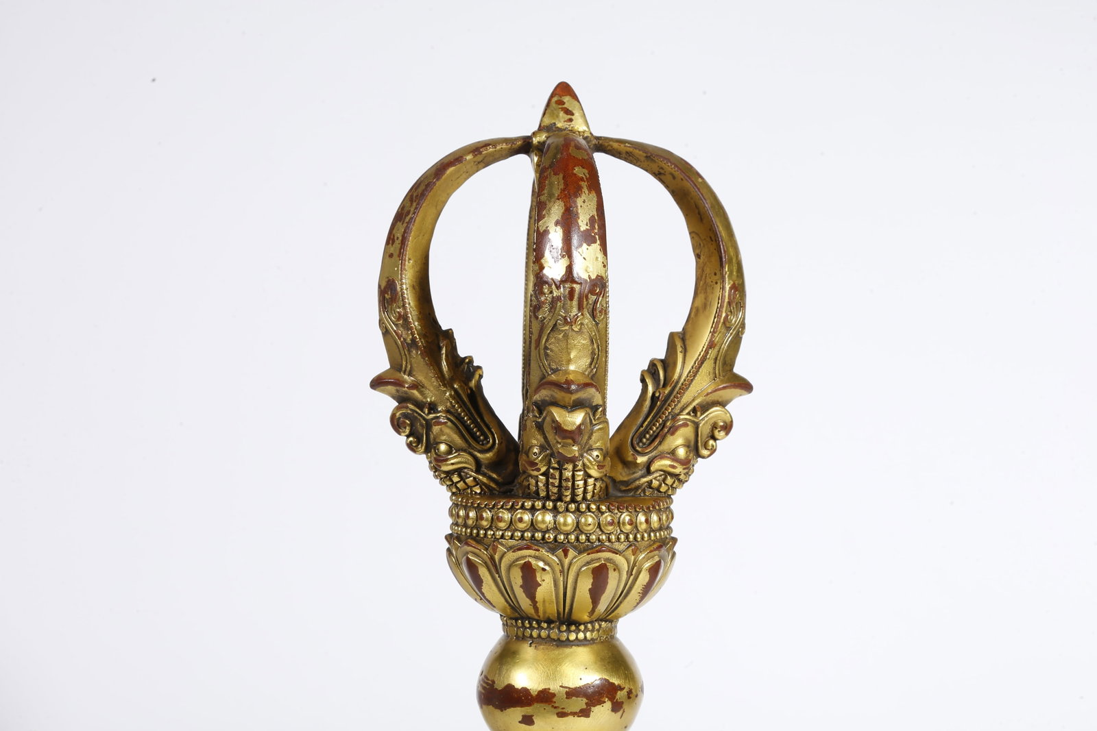 A GILT BRONZE RITUAL IMPLEMENT - 2