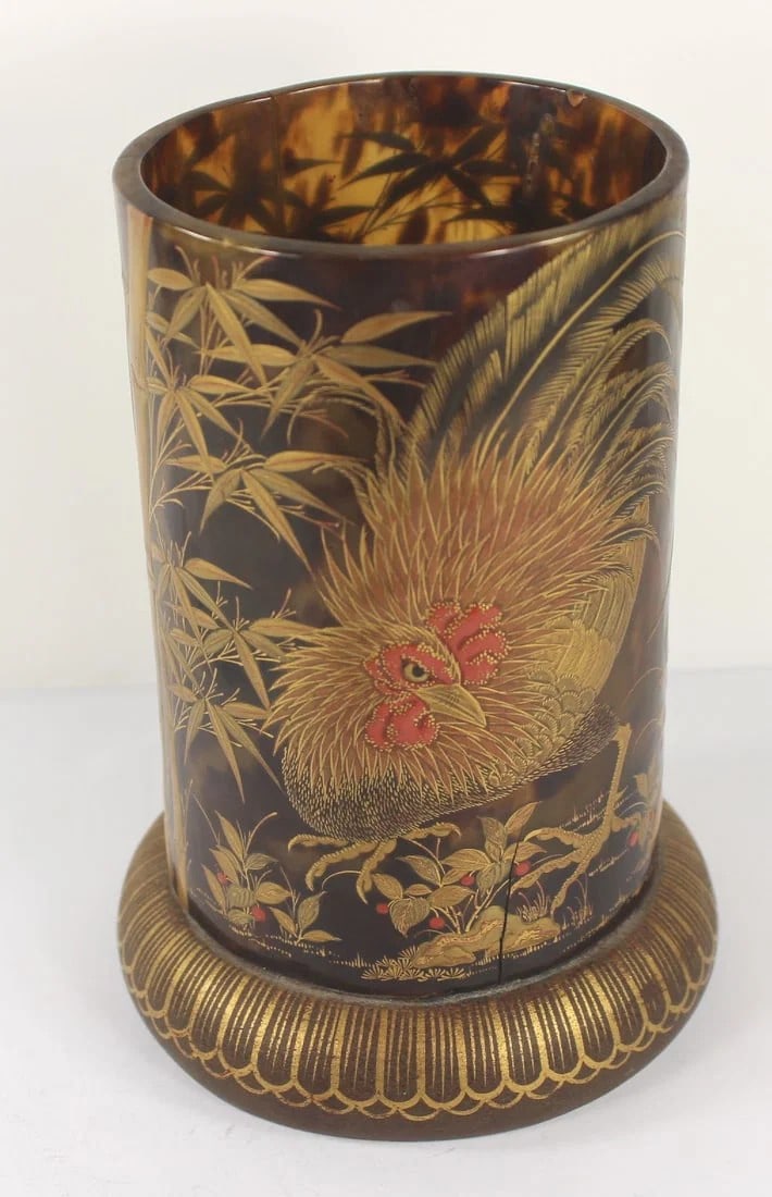 CHINESE OR JAPANESE 19TH CENTURY TORTOISE SHELL BRUSH POT (1 of 3)