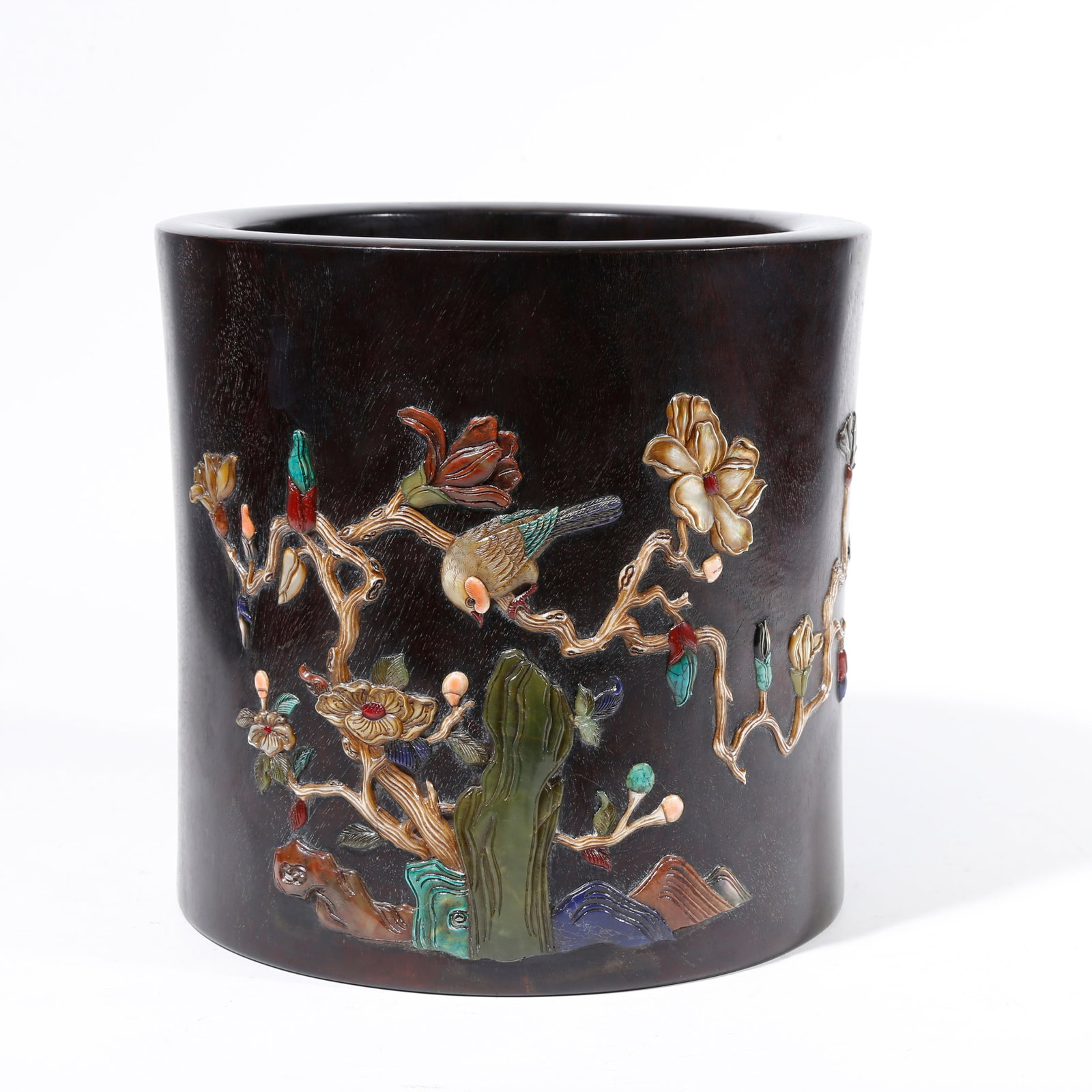 A RED SANDALWOOD BRUSH POT WITH HUNDRED TREASURES INLAY: Red Sandalwood Brush Pot with Hundred Treasures Inlay
