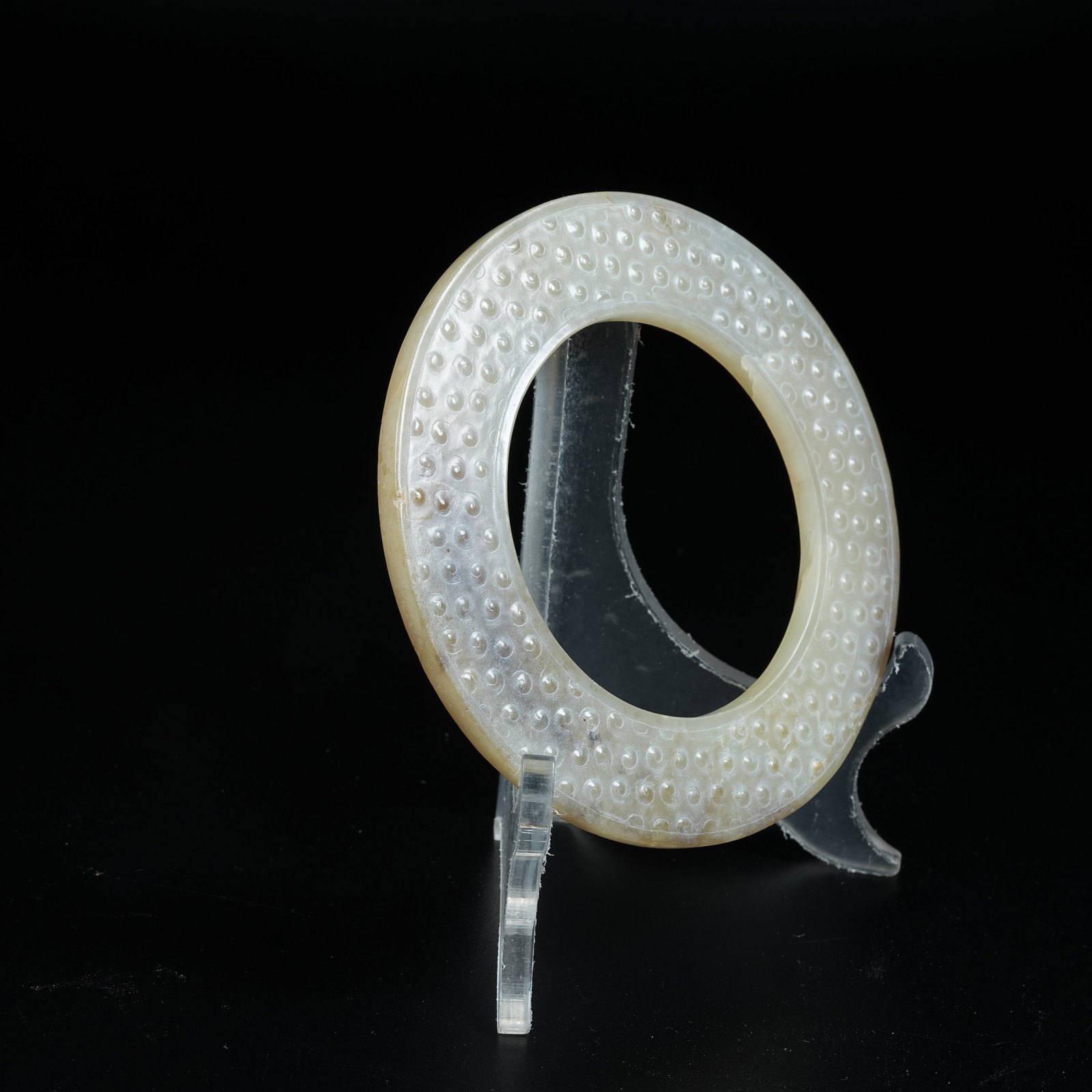 A ANCIENT JADE YUAN RING WITH GRAIN PATTERNS - 5
