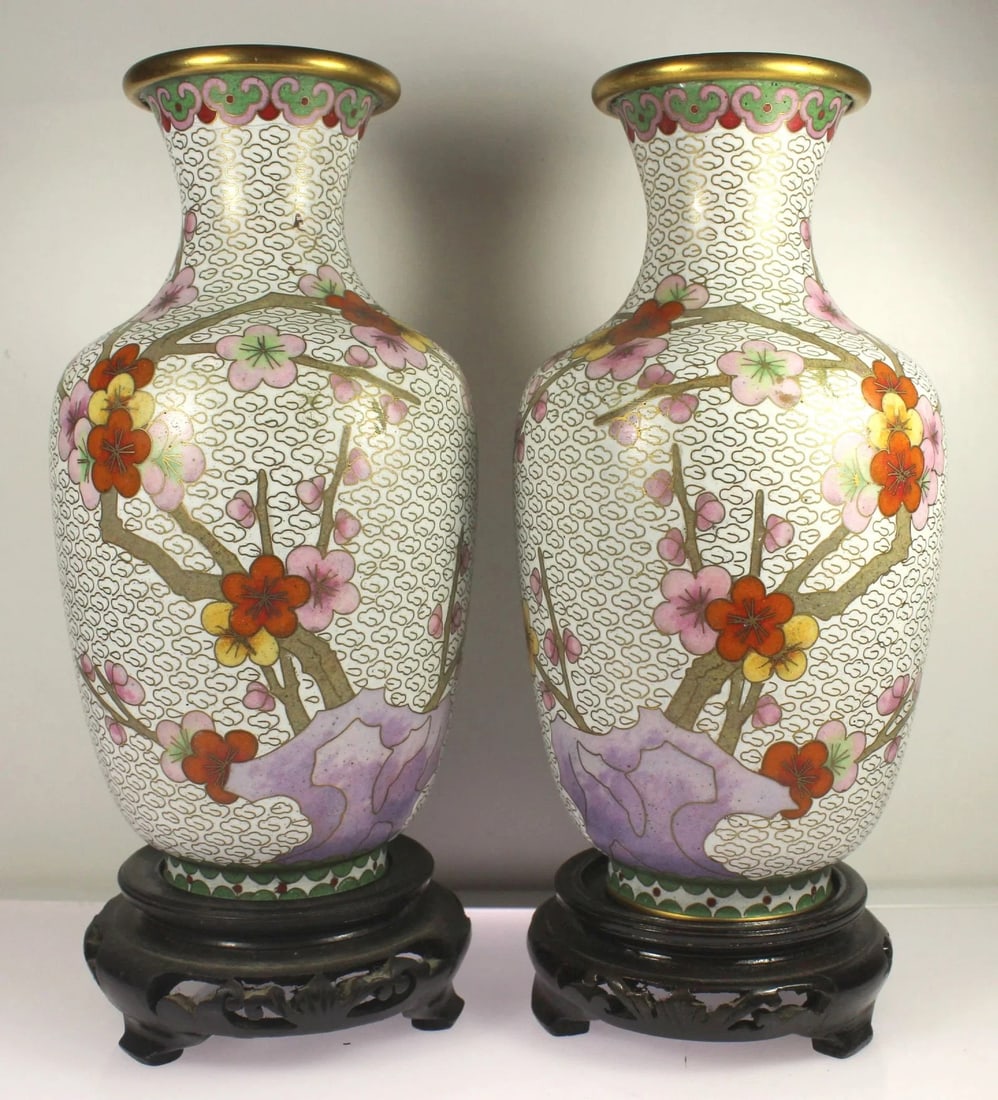 CHINESE WIRE CLOISONNE VASES ON WOODEN STANDS (PAIR): Chinese Wire Cloisonne Vases on Wooden Stands (Pair)