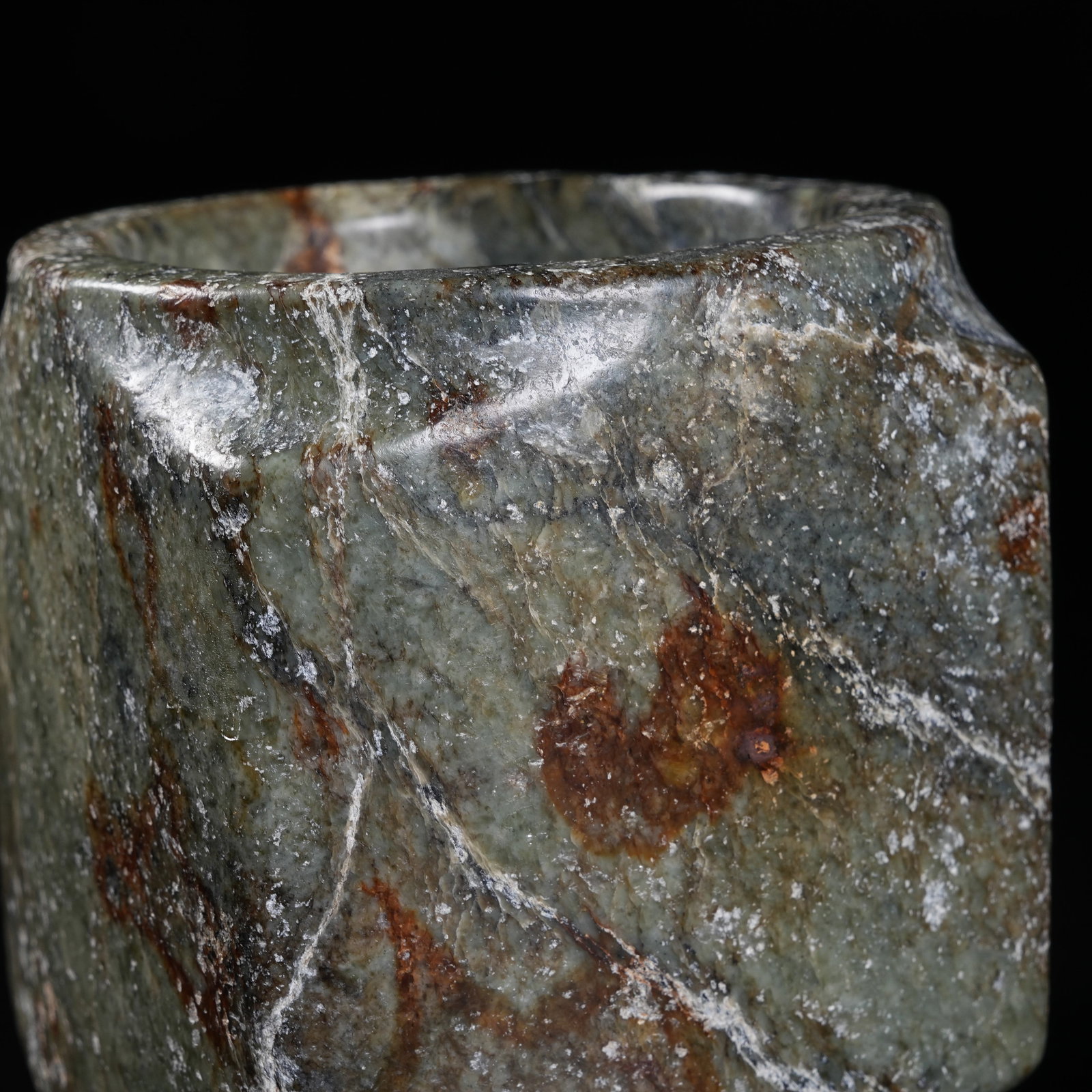 A ARCHAIC JADE CONG - 7