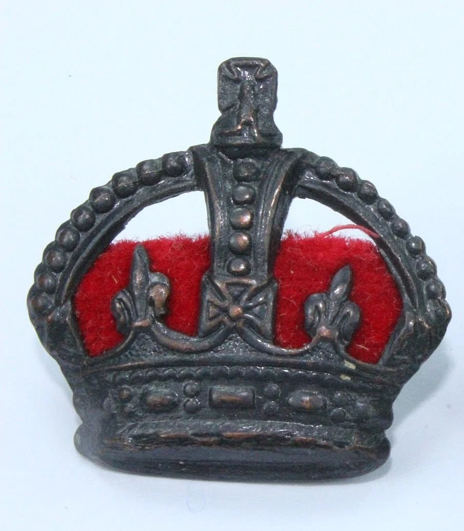 WWI - GREAT BRITAIN WWI RANK INSIGNIA CROWN PIP OR BADGE (1 ITEM) (1 of 2)