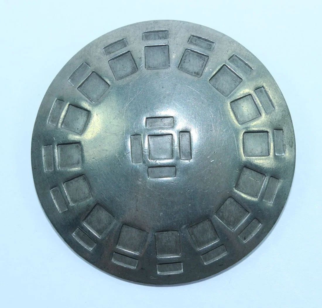 DANISH PEWTER BROOCH WITH IMPRESSED RADIATING DESIGN: Danish Pewter Brooch with impressed radiating design