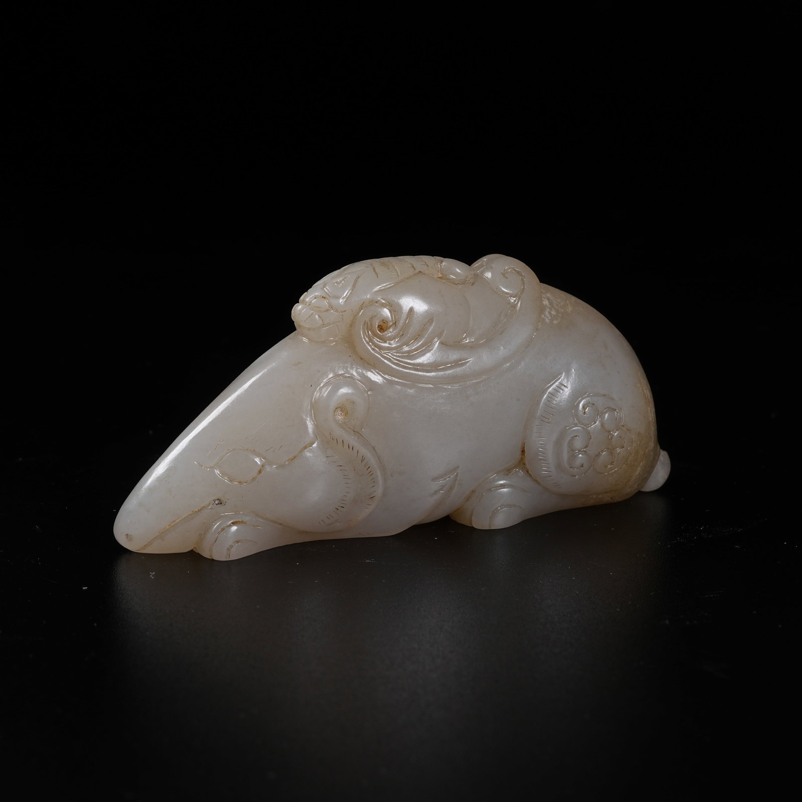 A HETIAN JADE BEAST: Hetian Jade Beast
