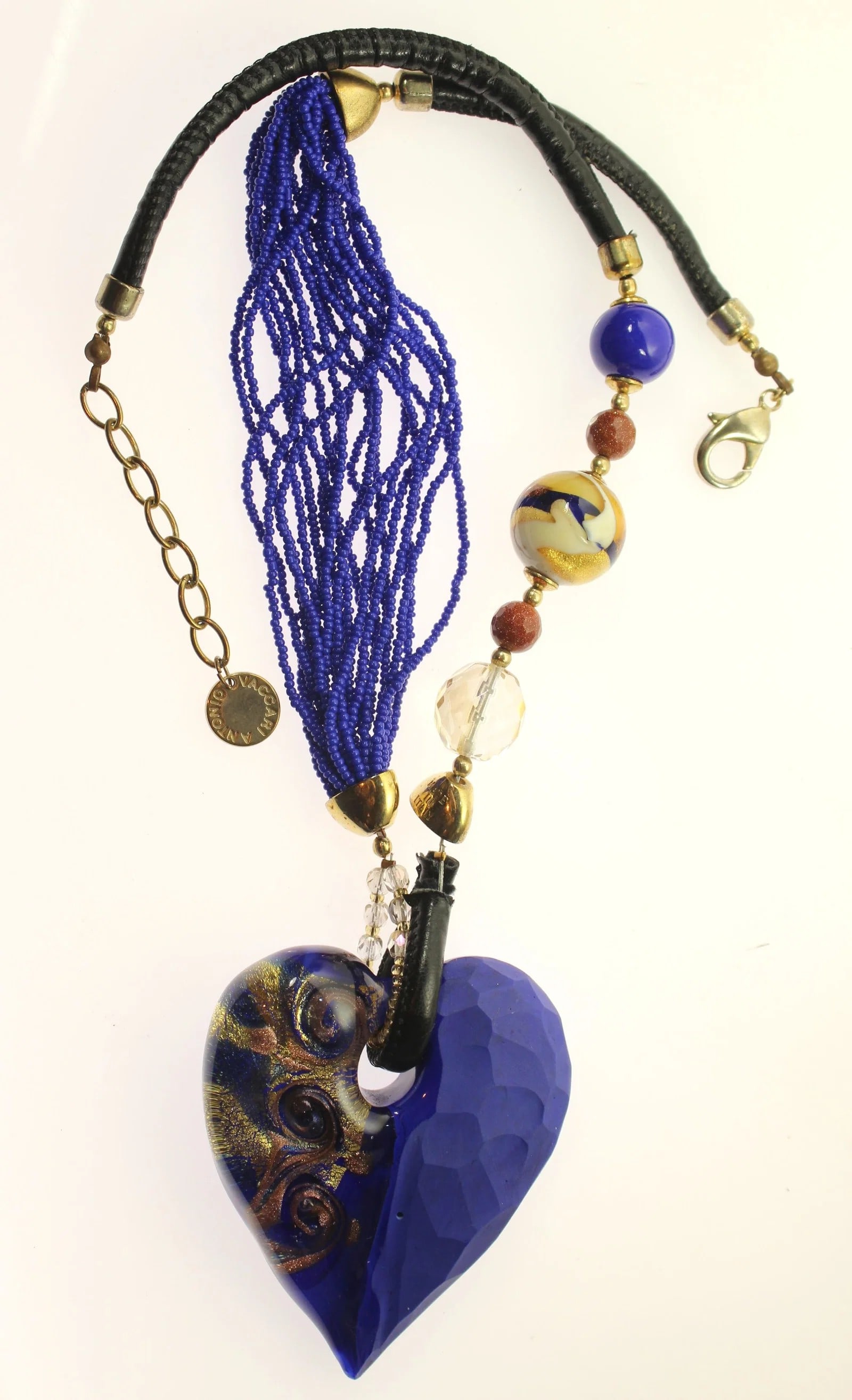 HEART-SHAPED MURANO GLASS NECKLACE: Heart-shaped Murano Glass Necklace