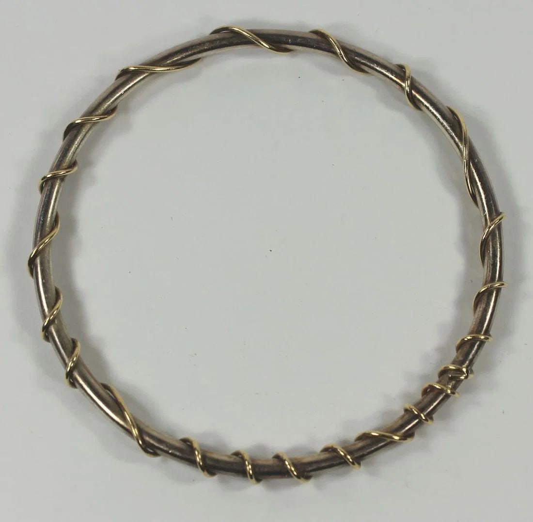 STERLING (925) SILVER BANGLE (1 of 2)