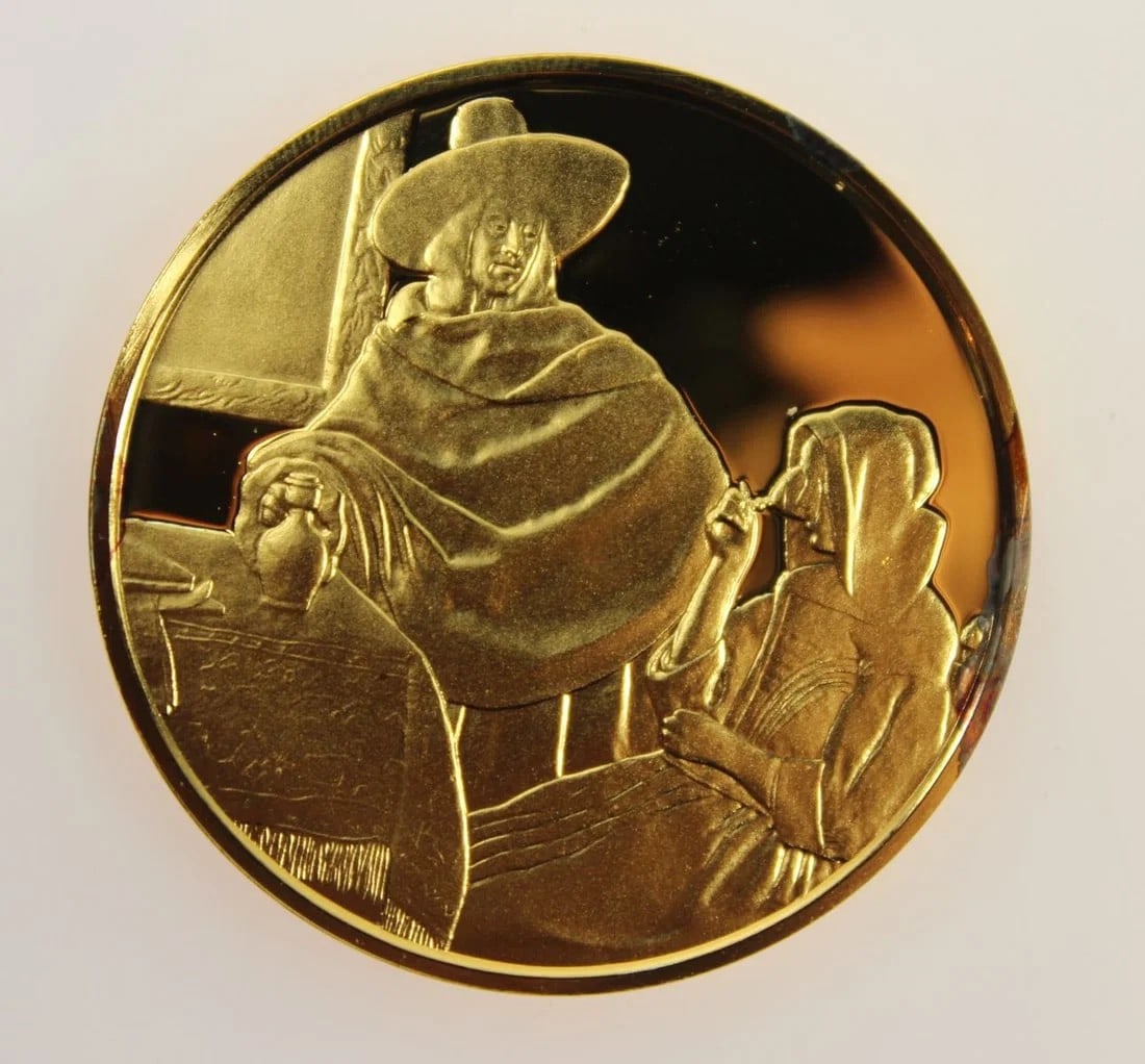 VERMEER 'HET GLAS WIJN' MEDALLION IN GILT STERLING (925) SILVER, NEAR FDC: Vermeer 'Het Glas Wijn' Medallion in Gilt Sterling (925) Silver, near FDC