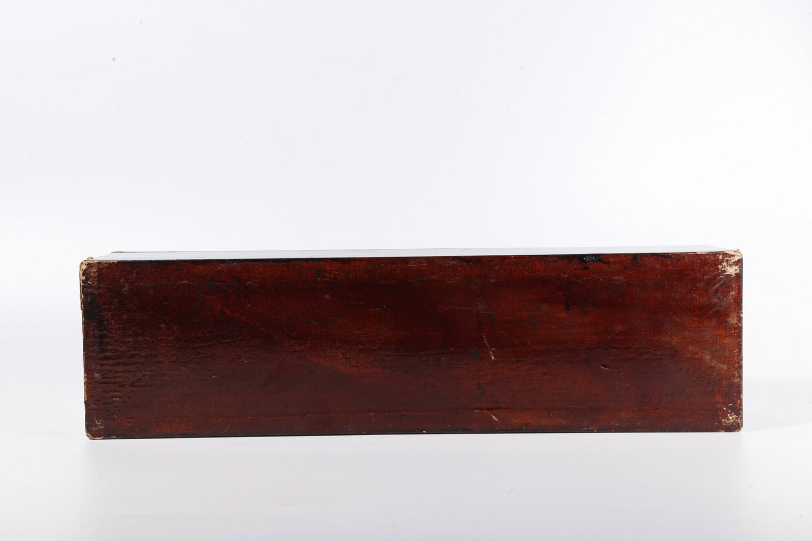A LACQUERED COVERED BOX - 8
