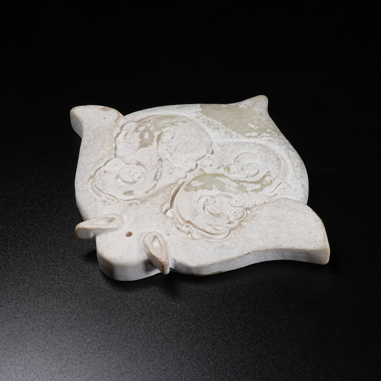A ARCHAIC JADE PHOENIX PATTERN PENDANT - 5