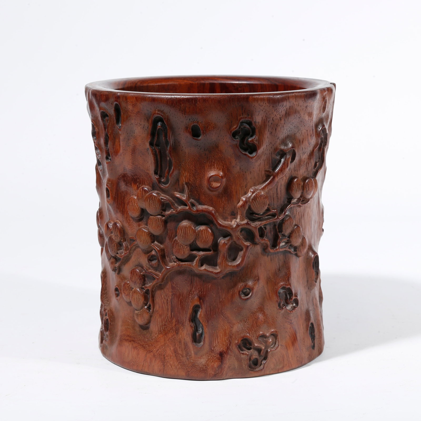 A HUANGHUALI WOOD CARVED BRUSH POT WITH PINE PATTERN (1 of 10)