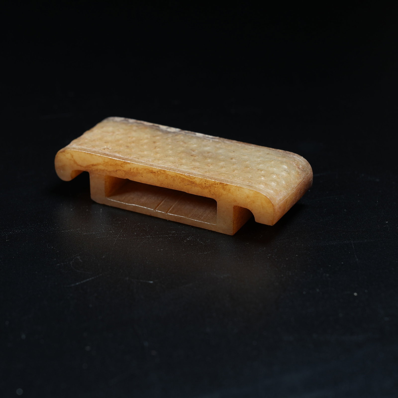 A ANCIENT JADE SWORD SCABBARD SLIDE WITH CANE GRAIN PATTERNS (1 of 8)