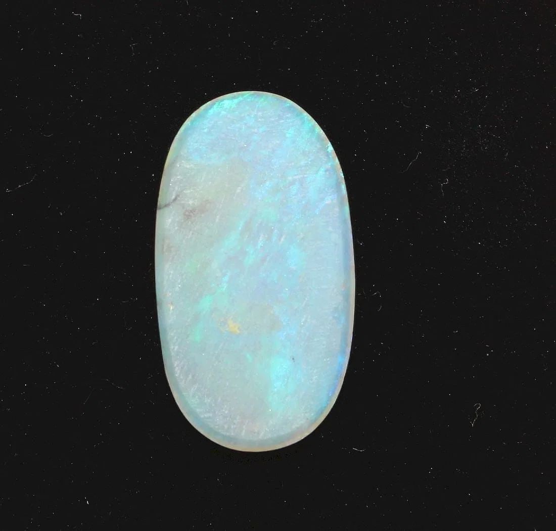 AUSTRALIAN OVAL-SHAPED SEMI-BLACK SOLID OPAL - 2