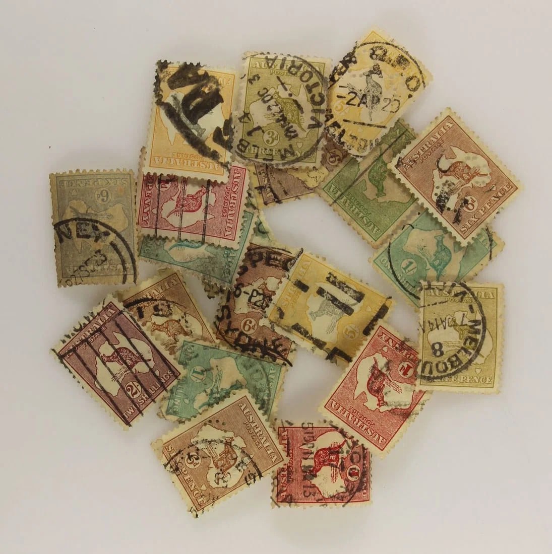 AUSTRALIA 1915 - 21 MIXED LOT OF KANGAROO ISSUES, USED (20 STAMPS): Australia 1915 - 21 Mixed lot of Kangaroo issues, Used (20 stamps)