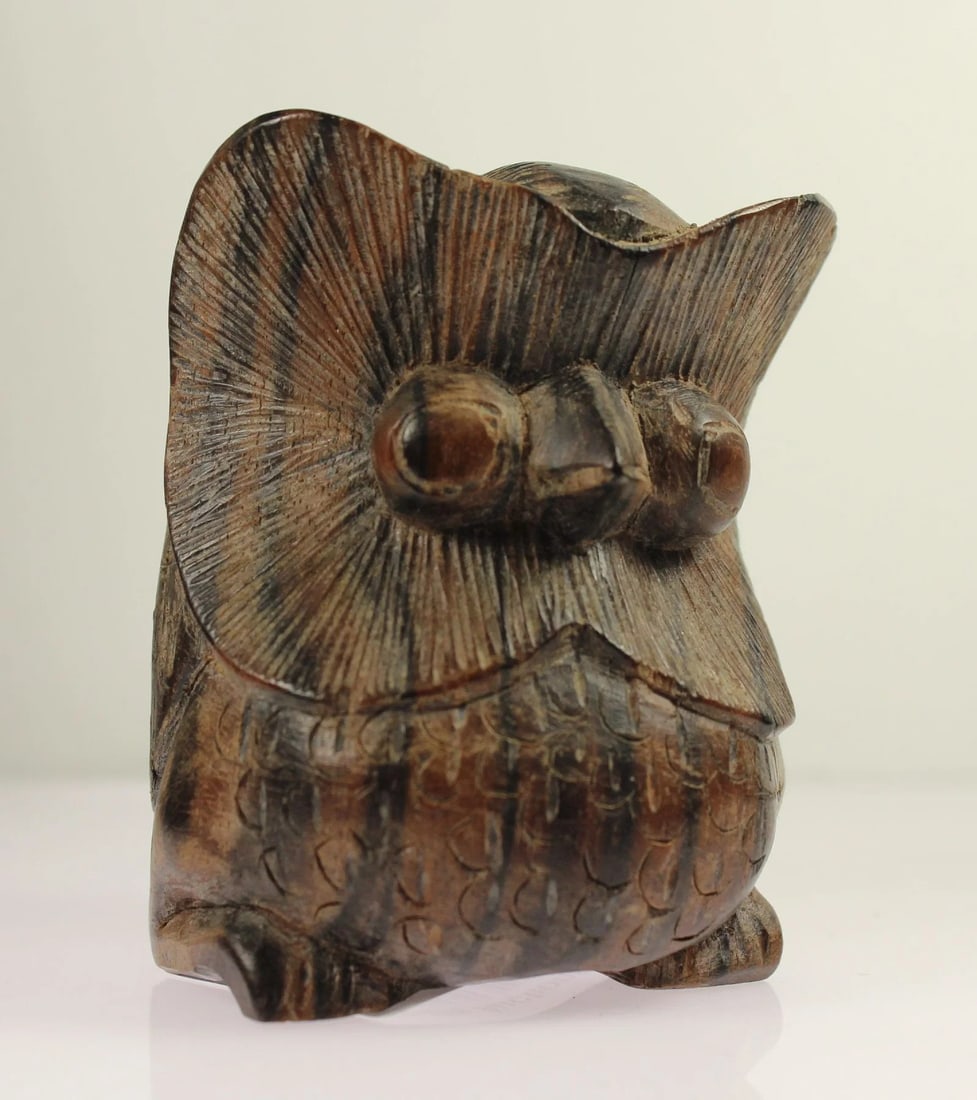 OWL CARVED IN TEAK (1 of 3)