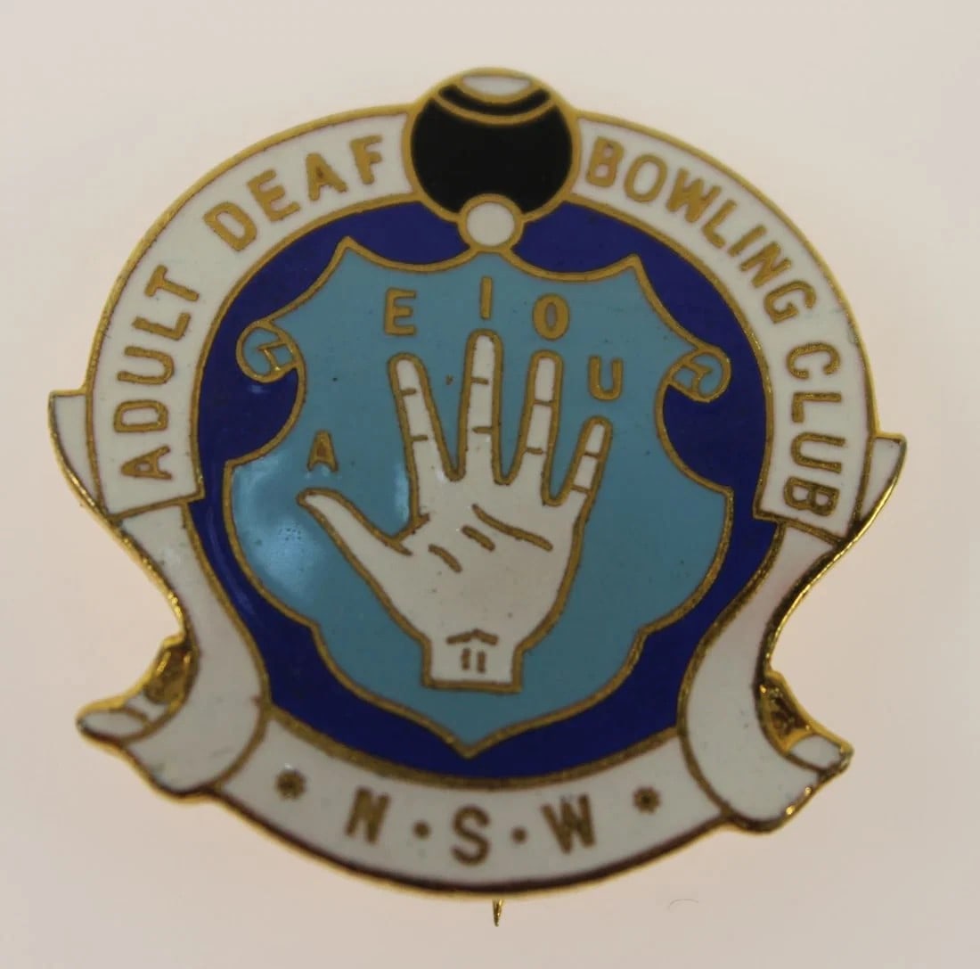 N.S.W. (AUSTRALIA) ADULT DEAF BOWLING CLUB BADGE (1 of 2)