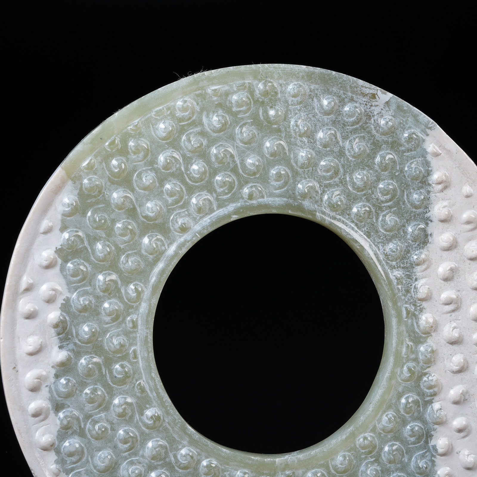 A ANCIENT JADE BI DISC WITH HOOKED CLOUD PATTERN - 3